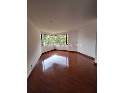Apartamento de 3 alcobas en venta en Sierras Del Moral, Bogotá, 220 m² · foto 3 de 11