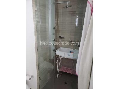 Apartamento de 3 alcobas en venta en Usaquen, Bogotá, 185 m² · foto 7 de 8