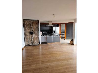 Apartamento de 3 alcobas en venta en Sierras Del Moral, Bogotá, 220 m² · foto 2 de 6