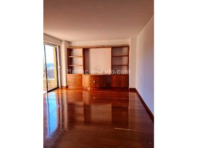 Casa de 4 alcobas en venta en Bosques Del Marques, Bogotá, 464 m² · foto 11 de 20