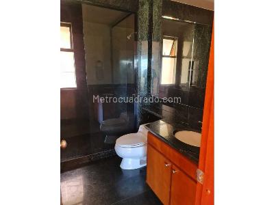 Casa de 4 alcobas en venta en Bosques Del Marques, Bogotá, 464 m² · foto 14 de 20
