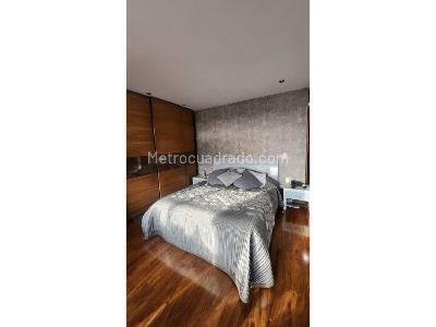 Apartamento de 3 alcobas en venta en Santa Barbara Alta, Bogotá, 220 m² · foto 10 de 11
