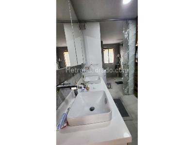 Apartamento de 3 alcobas en venta en Santa Barbara Alta, Bogotá, 220 m² · foto 11 de 11