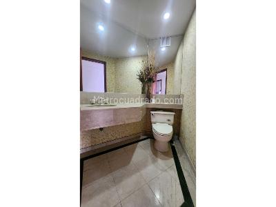 Apartamento de 3 alcobas en venta en Sierras Del Moral, Bogotá, 230 m² · foto 4 de 11
