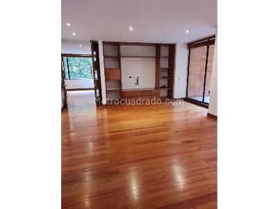Apartamento de 3 alcobas en venta en Sierras Del Moral, Bogotá, 191 m² · foto 2 de 15