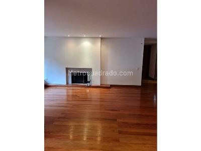 Apartamento de 3 alcobas en venta en Sierras Del Moral, Bogotá, 191 m² · foto 3 de 15
