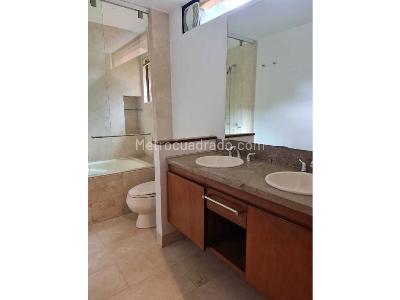 Apartamento de 3 alcobas en venta en Sierras Del Moral, Bogotá, 191 m² · foto 7 de 15