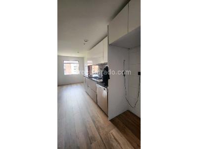 Apartamento de 3 alcobas en venta en Montearroyo, Bogotá, 233 m² · foto 7 de 17