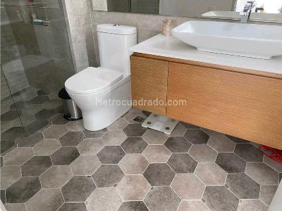 Apartamento de 3 alcobas en venta en Montearroyo, Bogotá, 316 m² · foto 9 de 10