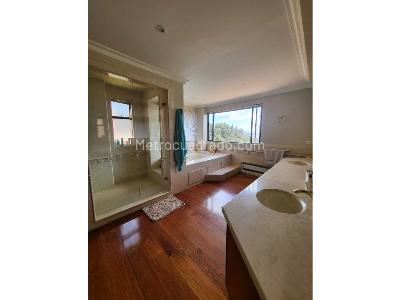 Casa de 4 alcobas en venta en Bosques Del Marques, Bogotá, 652 m² · foto 11 de 14