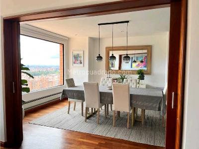 Apartamento de 3 alcobas en venta en Bosques Del Marques, Bogotá, 261 m² · foto 3 de 9