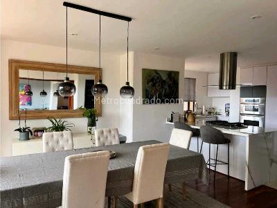 Apartamento de 3 alcobas en venta en Bosques Del Marques, Bogotá, 261 m² · foto 4 de 9