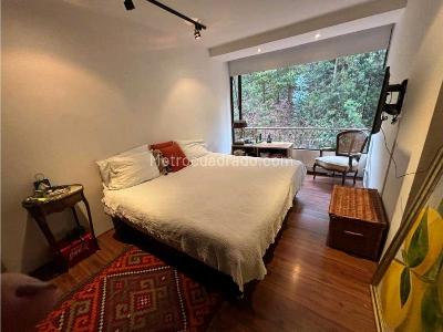 Apartamento de 3 alcobas en venta en Santa Barbara Alta, Bogotá, 320 m² · foto 17 de 19