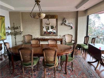 Apartamento de 3 alcobas en venta en Santa Barbara Alta, Bogotá, 320 m² · foto 3 de 19