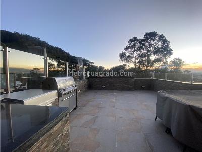 Casa en venta en Bosque De Pinos, Bogotá · foto 2 de 18
