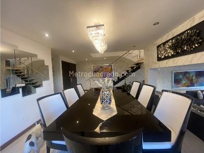 Casa en venta en Bosque De Pinos, Bogotá · foto 8 de 18