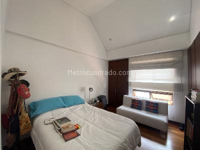 Casa de 4 alcobas en venta en Bosque De Pinos, Bogotá, 215 m² · foto 14 de 24