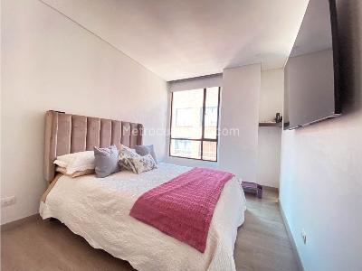 Apartamento de 1 alcoba en arriendo en Chico Navarra, Bogotá, 50 m² · foto 8 de 9