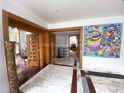 Casa de 4 alcobas en venta en Bosque De Pinos, Bogotá, 849 m² · foto 3 de 20