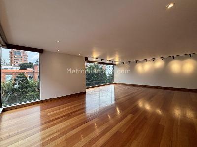 Apartamento de 2 alcobas en venta en La Cabrera, Bogotá, 296 m² · foto 20 de 20
