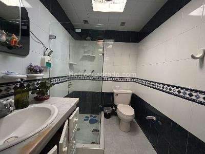 Casa de 5 alcobas en venta en El Greco, Bogotá, 350 m² · foto 15 de 20
