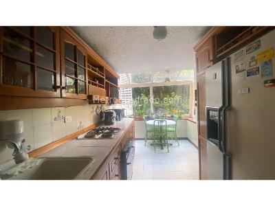 Apartamento de 5 alcobas en venta en Los Rosales, Bogotá, 345 m² · foto 5 de 17