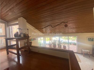 Apartamento de 5 alcobas en venta en Los Rosales, Bogotá, 345 m² · foto 8 de 17
