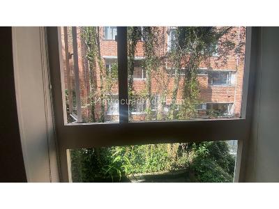 Apartamento de 5 alcobas en venta en Los Rosales, Bogotá, 345 m² · foto 9 de 17