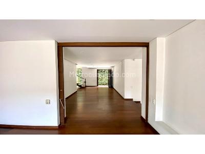 Casa de 4 alcobas en venta en Santa Ana, Bogotá, 560 m² · foto 13 de 20