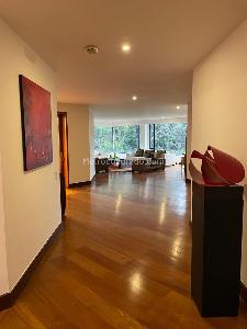 Apartamento en arriendo en Los Rosales, Bogotá · foto 5 de 14