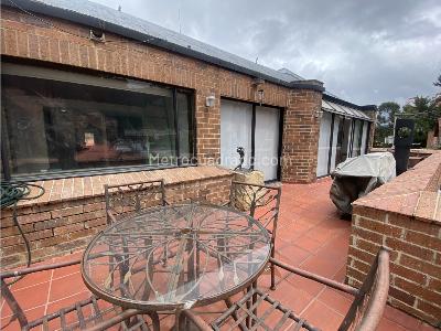Apartamento en venta en Bosque De Pinos, Bogotá · foto 5 de 13
