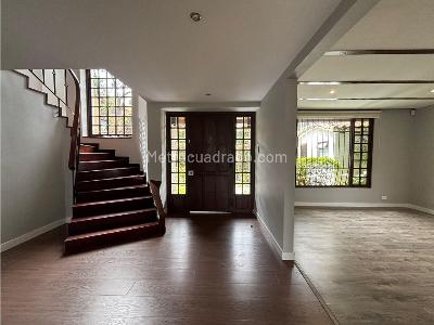 Casa de 4 alcobas en venta en Santa Ana, Bogotá, 550 m² · foto 16 de 20