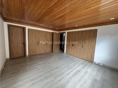 Casa de 4 alcobas en venta en Bosque De Pinos, Bogotá, 205 m² · foto 8 de 18