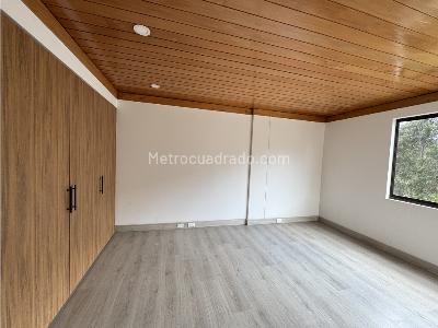Casa de 4 alcobas en venta en Bosque De Pinos, Bogotá, 205 m² · foto 12 de 18
