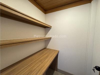 Casa de 4 alcobas en venta en Bosque De Pinos, Bogotá, 205 m² · foto 15 de 18