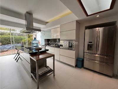 Casa de 4 alcobas en venta en Santa Ana, Bogotá, 591 m² · foto 10 de 20