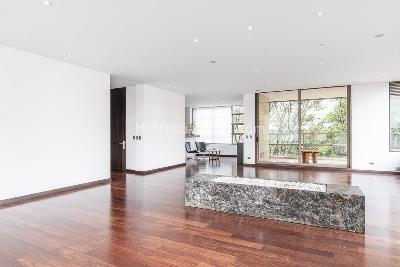 Apartamento de 4 alcobas en venta en La Cabrera, Bogotá, 394 m² · foto 3 de 20