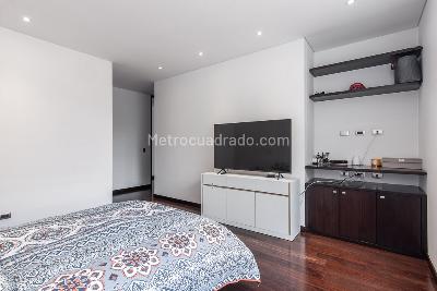 Apartamento de 4 alcobas en venta en La Cabrera, Bogotá, 394 m² · foto 19 de 20