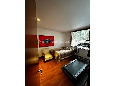 Apartamento de 3 alcobas en venta en Sierras Del Moral, Bogotá, 209 m² · foto 9 de 13