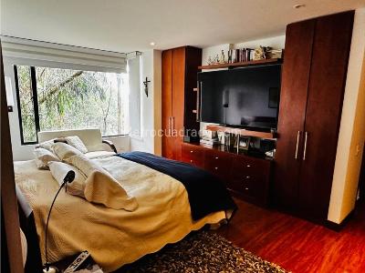 Apartamento de 3 alcobas en venta en Sierras Del Moral, Bogotá, 209 m² · foto 11 de 13