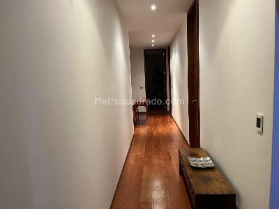 Apartamento de 3 alcobas en arriendo en La Cabrera, Bogotá, 270 m² · foto 9 de 18