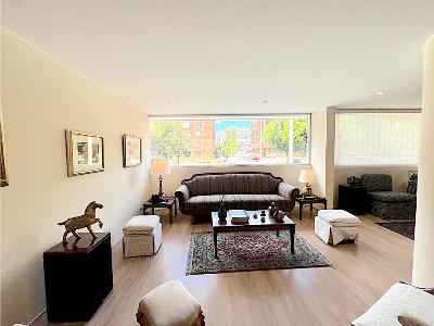 Apartamento en venta en Santa Barbara, Bogotá · foto 3 de 7