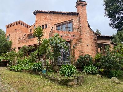 Casa de 3 alcobas en venta en Club Pradera De Potosi, La Calera, 1633 m² · foto 2 de 5