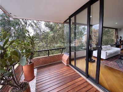 Apartamento de 4 alcobas en venta en Bosque De Pinos, Bogotá, 650 m² · foto 3 de 20