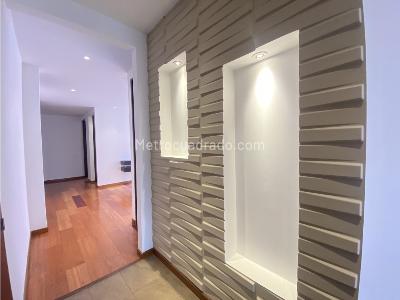 Apartamento en venta en Country Club, Bogotá · foto 4 de 14