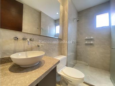 Apartamento en venta en Country Club, Bogotá · foto 6 de 14