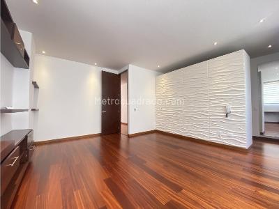 Apartamento en venta en Country Club, Bogotá · foto 8 de 14
