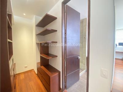 Apartamento en venta en Country Club, Bogotá · foto 9 de 14