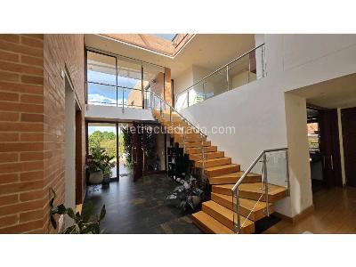 Casa de 4 alcobas en venta en San Simon, Bogotá, 425 m² · foto 3 de 20