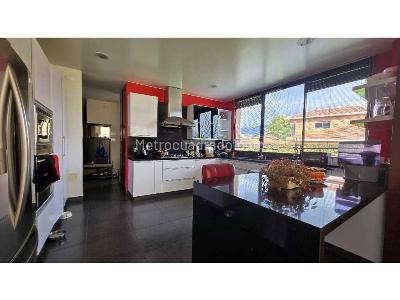 Casa de 4 alcobas en venta en San Simon, Bogotá, 425 m² · foto 8 de 20
